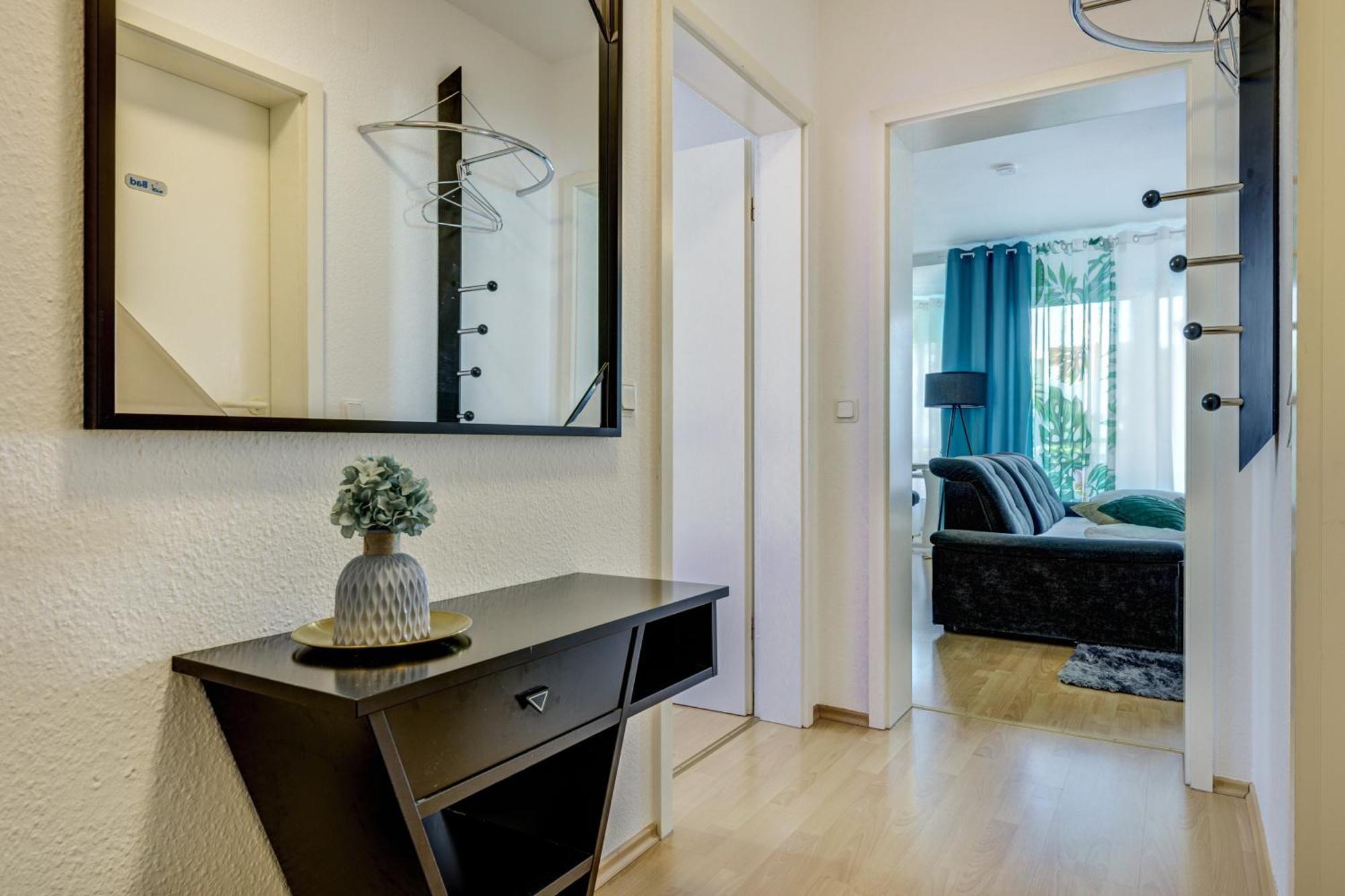 2 Zimmer Wohnung, Kueche, Bad, Balkon, Netflix Alzey Exterior foto